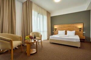 отель PreHotel