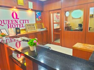 Гостиница Oyo 998 Queen City Hotel