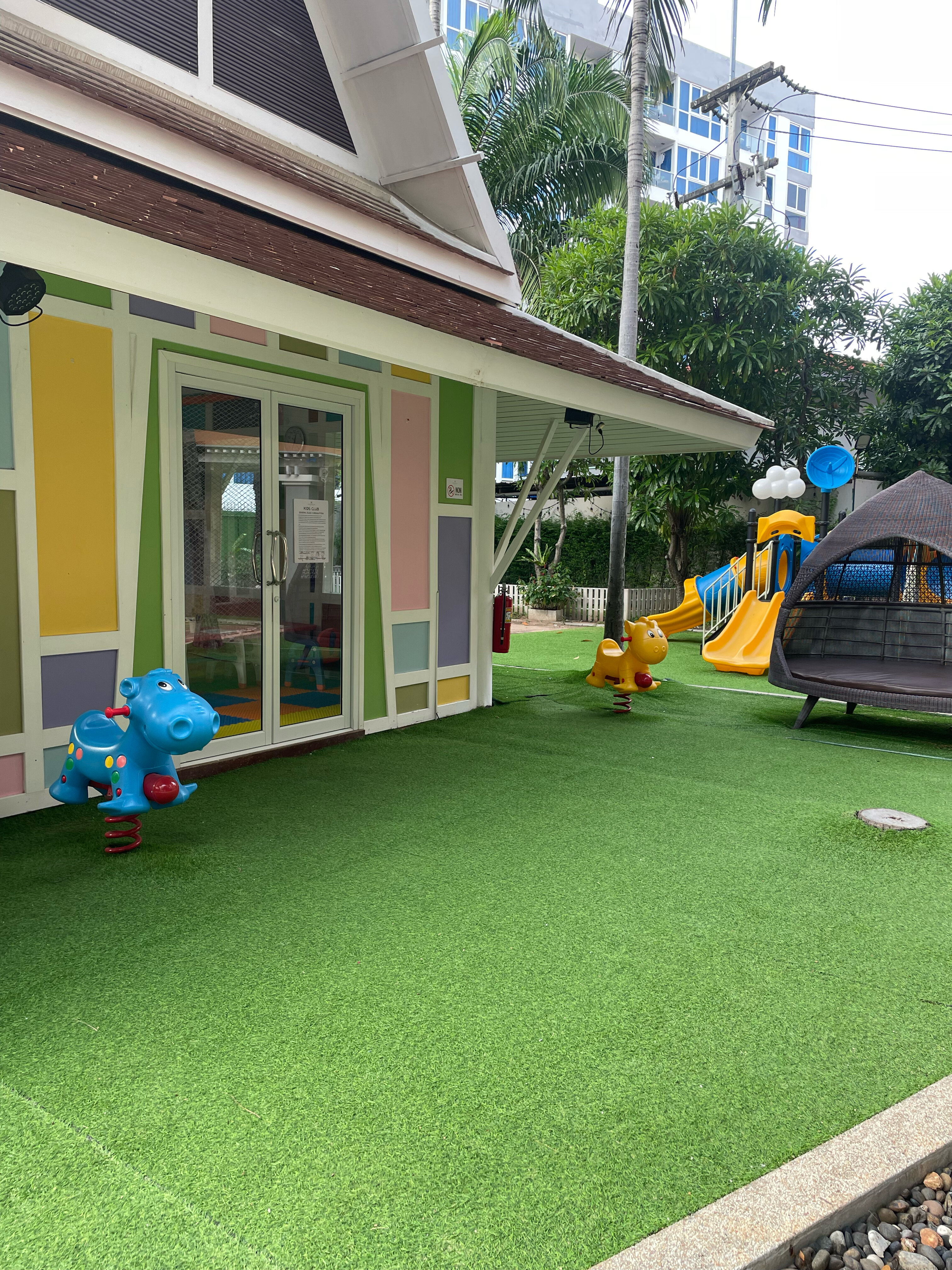 Фото Heeton Concept Hotel Pattaya by Compass Hospitality