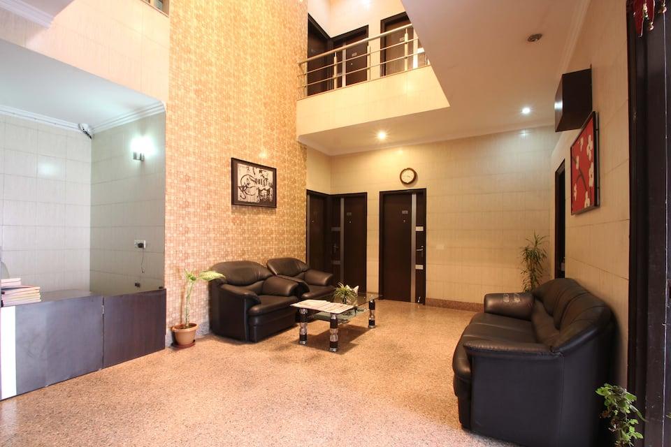 Фото Hollyhocks Residency