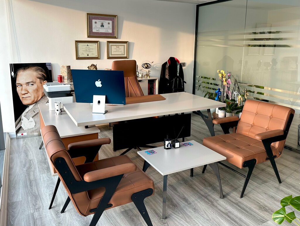 Legal services Aek Law & Consultancy AV. Esra Kurt, Izmir, photo