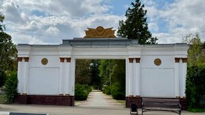 Арка (Oktyabrskiy pereulok, 16), landmark, attraction