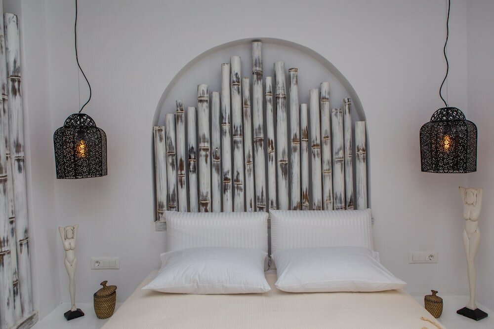 Фото Naxian Lounge Villas