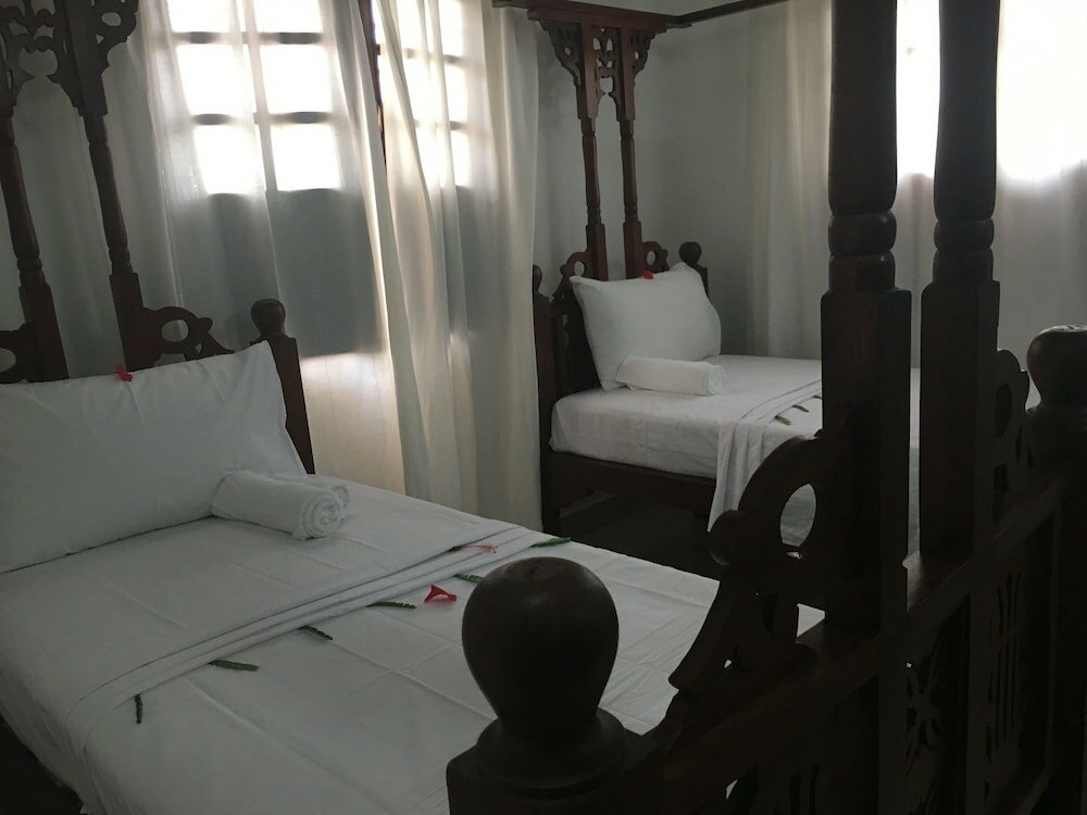 Фото Bazi's House