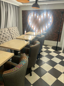 Komod (Galaktionovskaya Street, 130), coffee shop