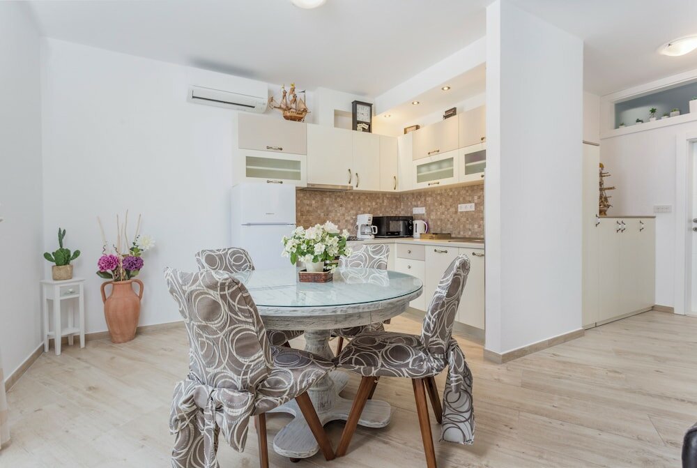 Фото Apartments Capitis in the Centre