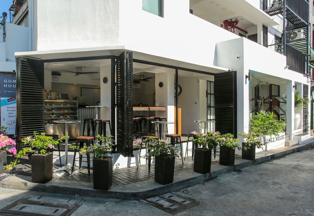 Фото Gomez House