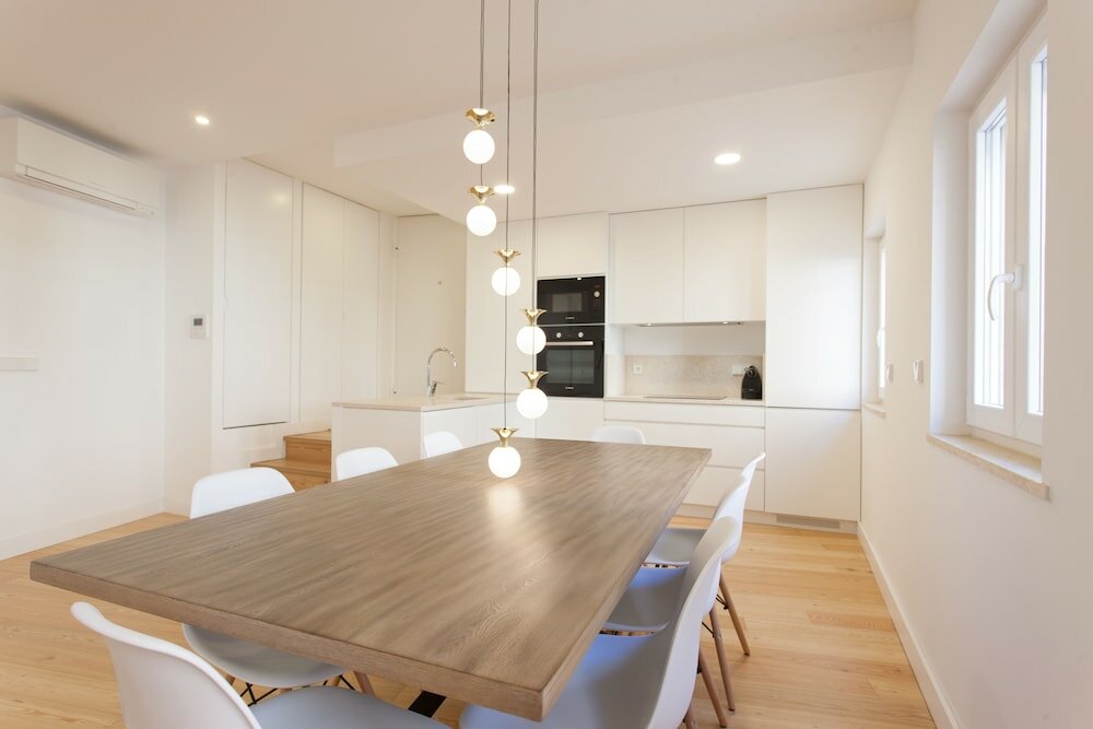 Фото Mouraria Blue Three-Bedroom Apartment w Parking - by Lu Holidays