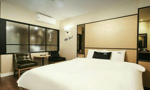 Гостиница The Hotel Changwon в Чханвоне
