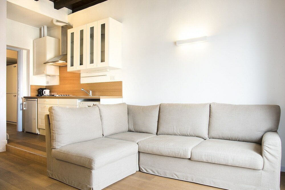 Фото Easyhomes - Porta Venezia Oberdan