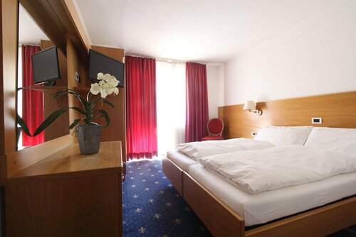 Гостиница Hotel Fanes Suite e SPA