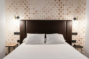 Гостиница Welldone Quality Crystal Pool