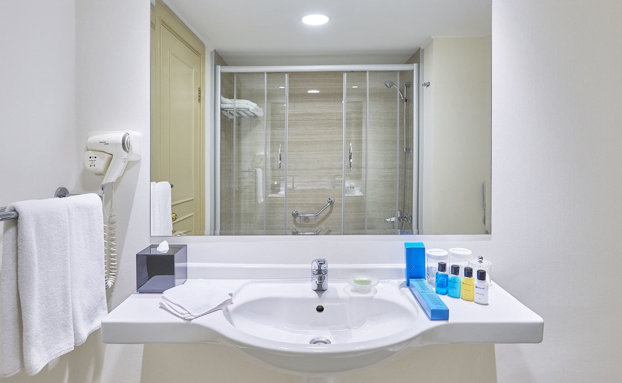 Фото Wyndham Tashkent