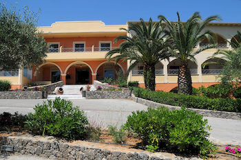 Фото Art Hotel Debono