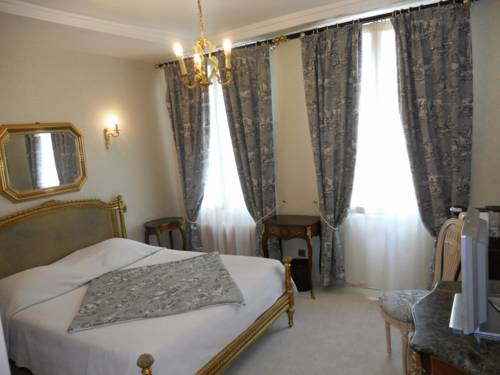 Фото Hôtel Dandy