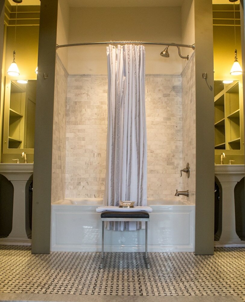 Фото The Morgan State House