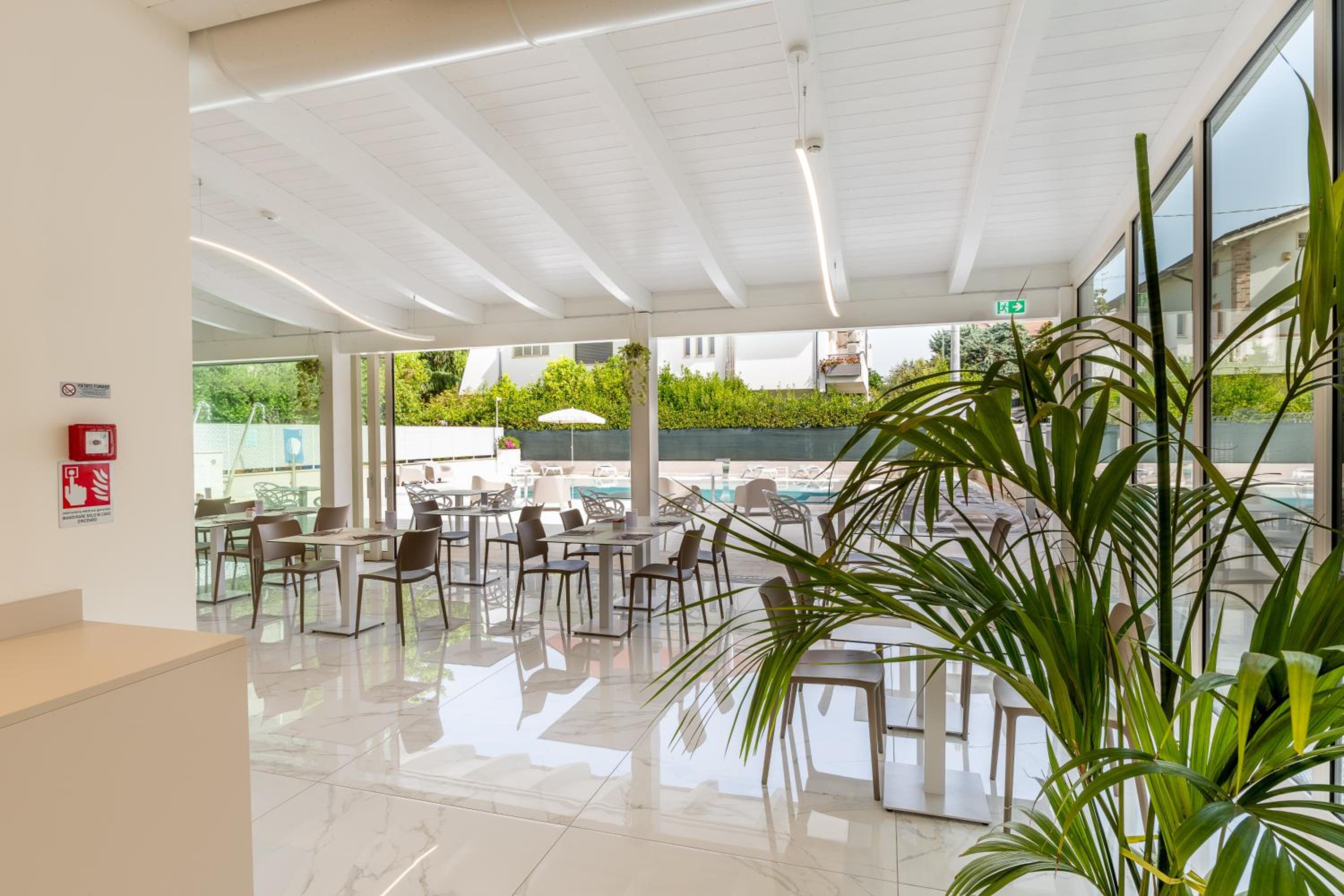 Фото Hotel Carducci