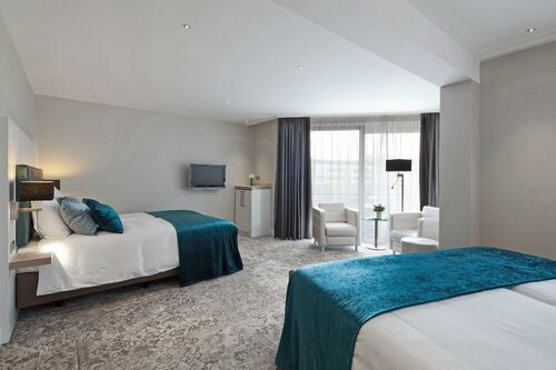 Внешний вид отеля Van der Valk Hotel Leiden в Лейдене, фото 2