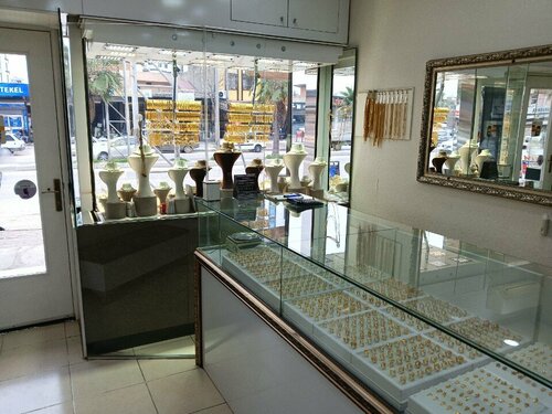Emmioğlu Kuyumculuk Fotoğraf 2