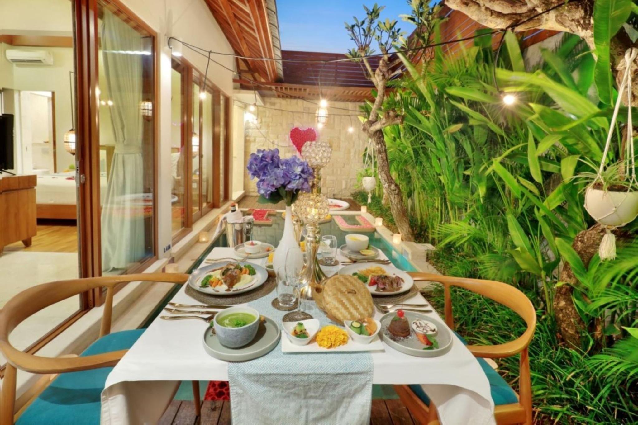 Фото Aksari Villa Seminyak by Ini Vie Hospitality