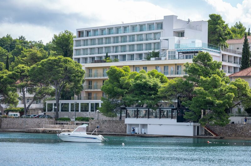 Гостиница Hotel Cavtat в Цавтате