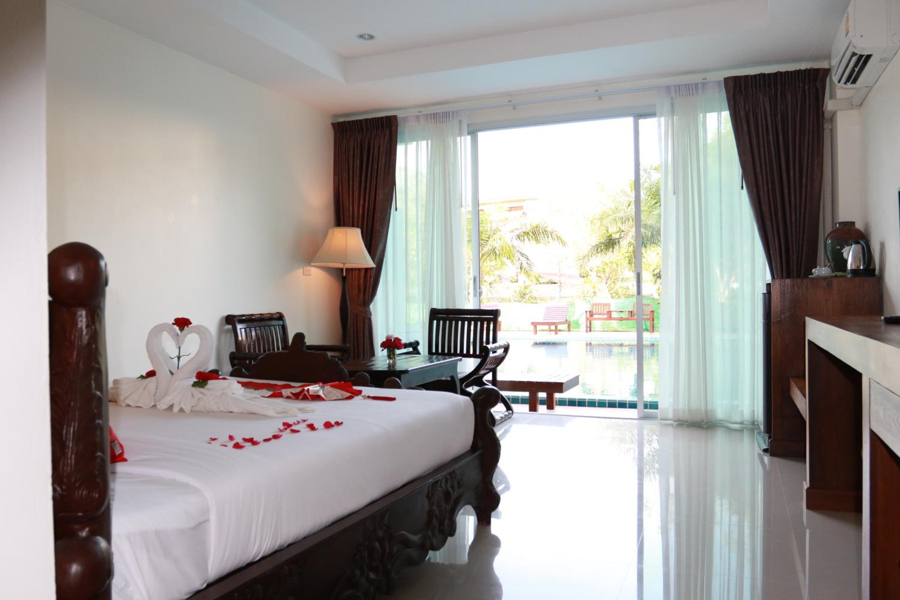 Фото The Pano Hotel & Residence