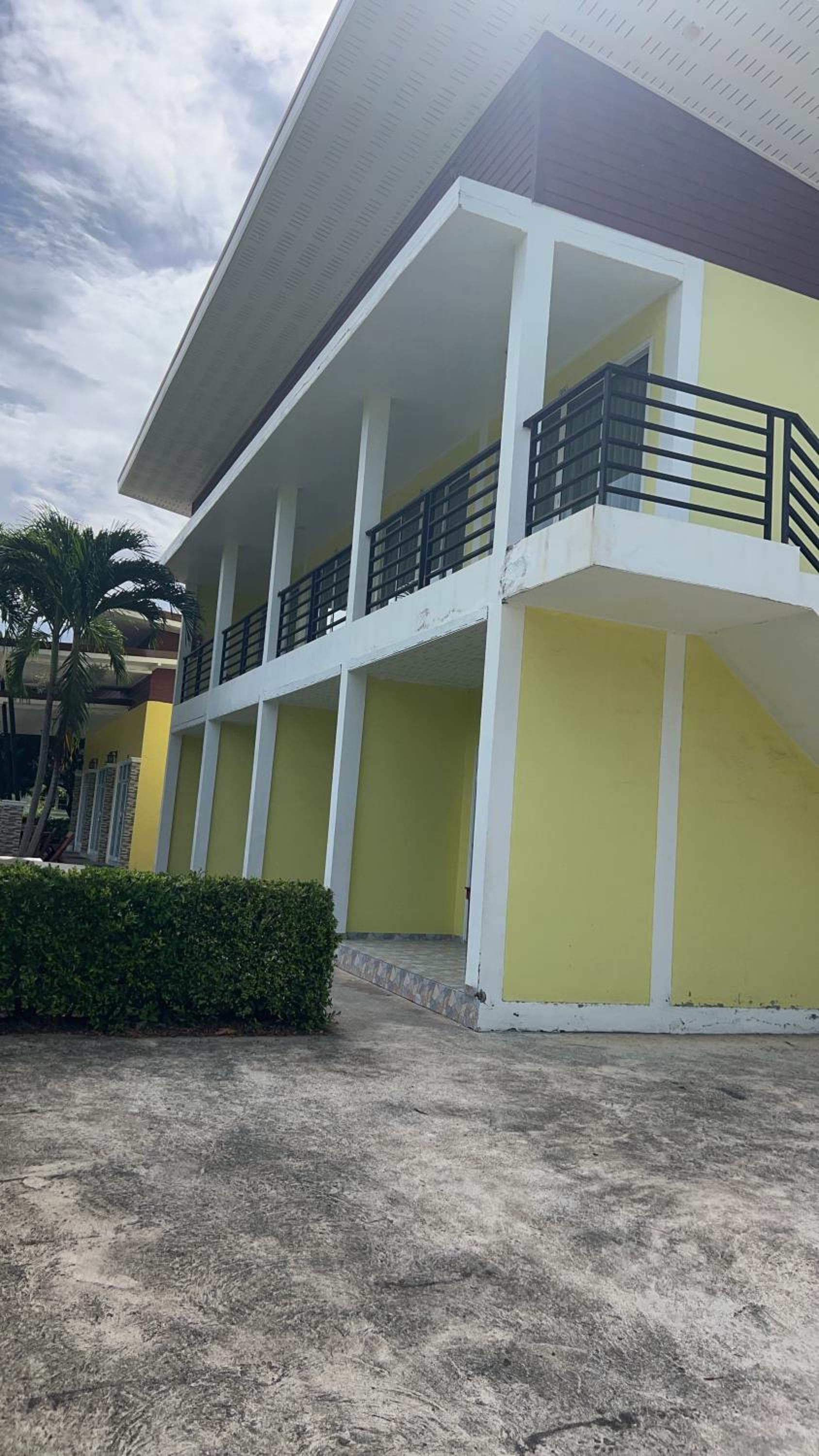 Фото Thipburee Resort