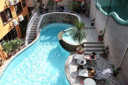 Внешний вид отеля 1775 Adriatico Suites в Маниле, фото 1