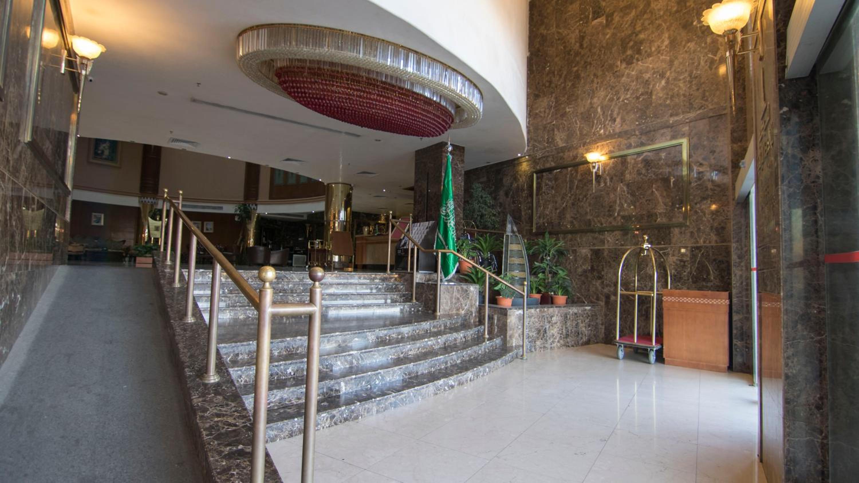 Фото Sadeem Al Fajr Hotel Suites