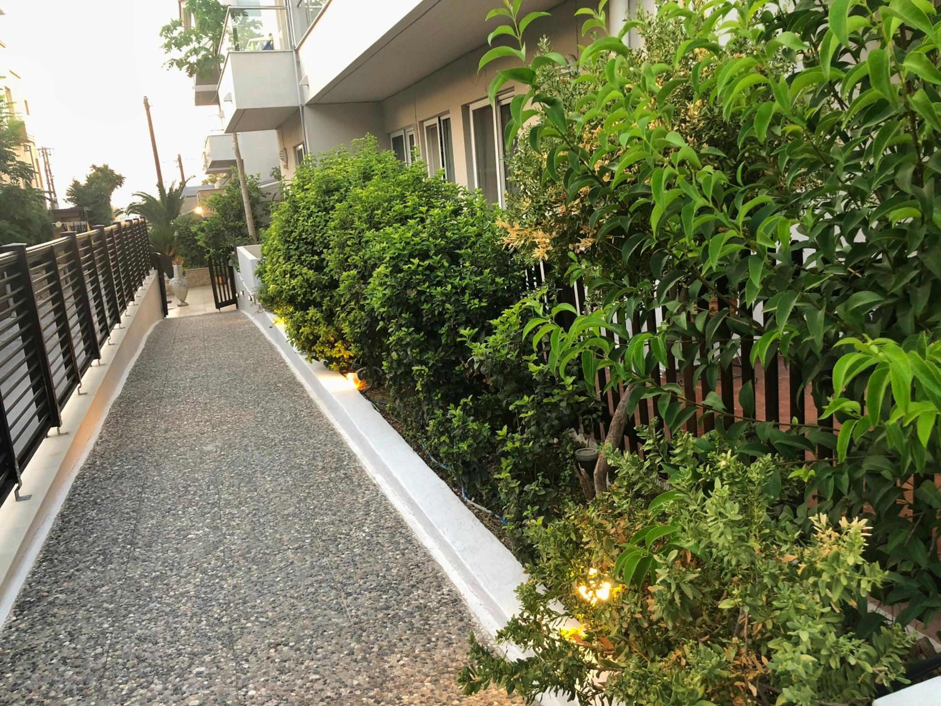 Фото Caravel Apartment Hotel