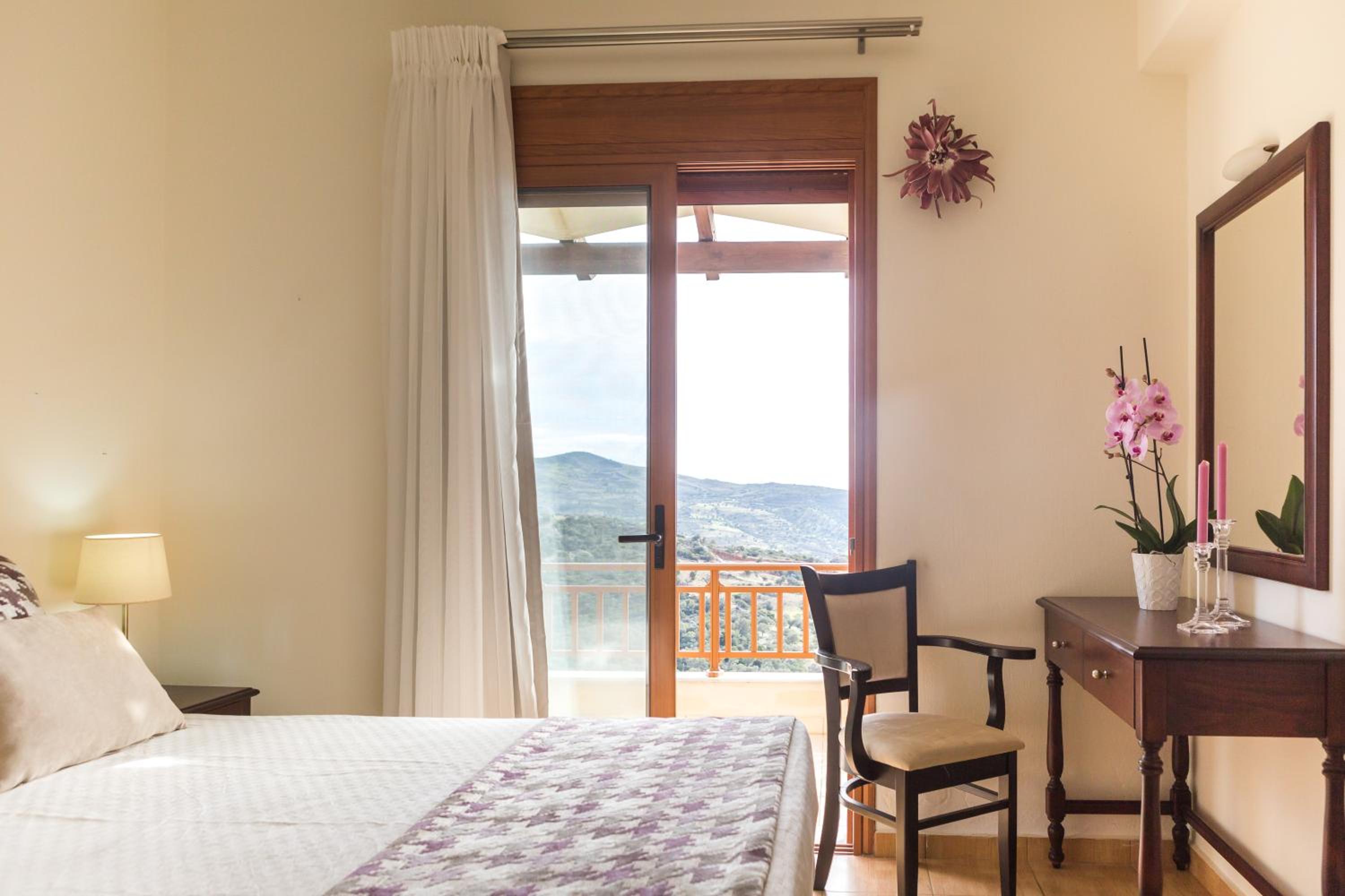 Фото Triopetra Luxury Villas Panagia