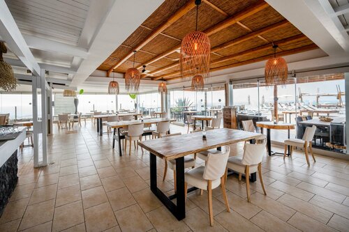 Гостиница Orizontes Hotel Santorini