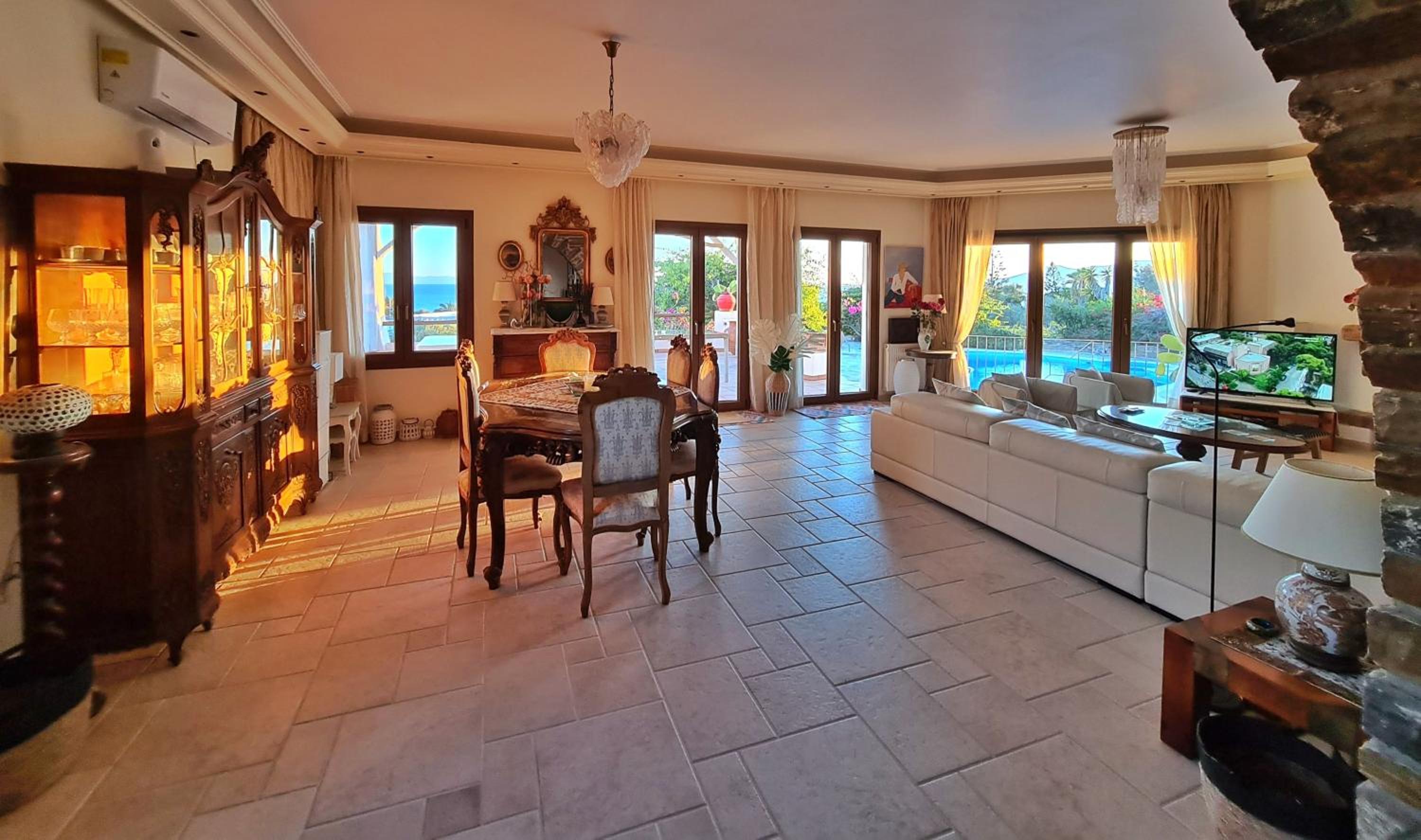 Фото Villa Pari Manda