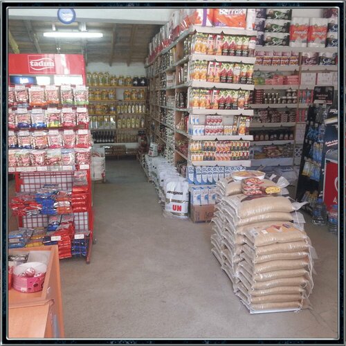 Shopping mall Sakirin's Place, Almus, photo