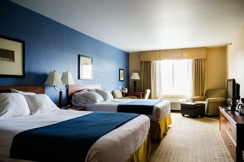 Гостиница Holiday Inn Express Hotel & Suites Acme-Traverse City, an Ihg Hotel