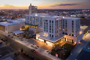 Гостиница Odessa Marriott Hotel & Conference Center