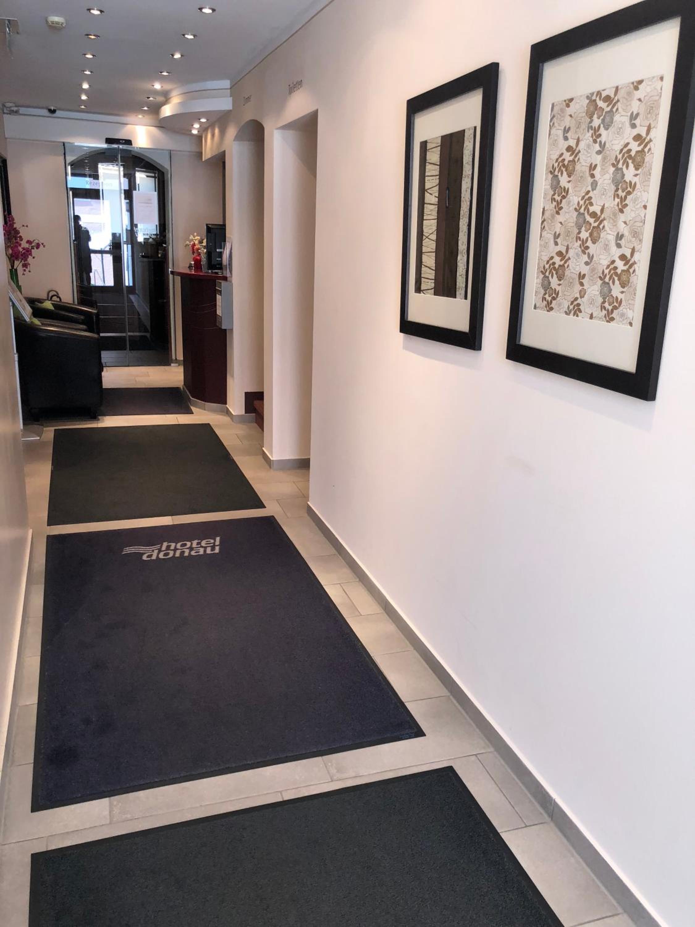 Фото Hotel Donau