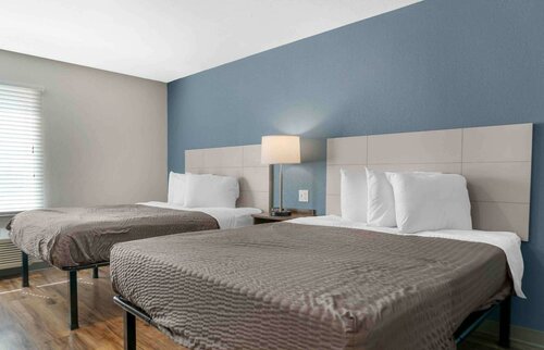 Гостиница WoodSpring Suites Detroit Rochester Hills