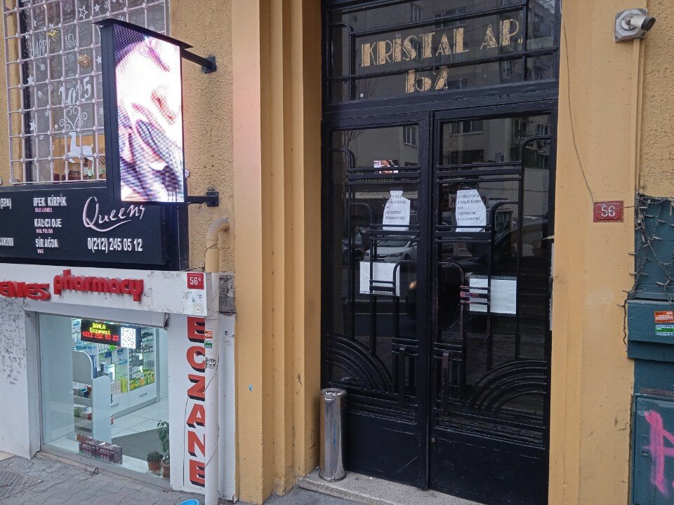 Queens Nail Studio