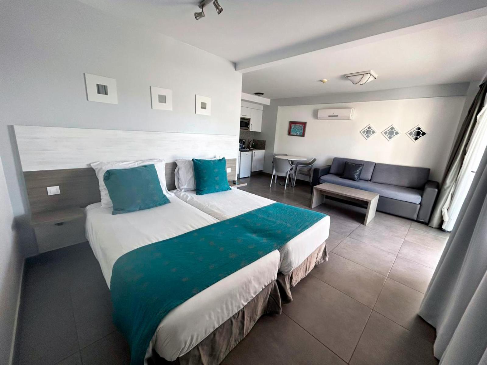 Фото Hotel Servatur Castillo del Sol