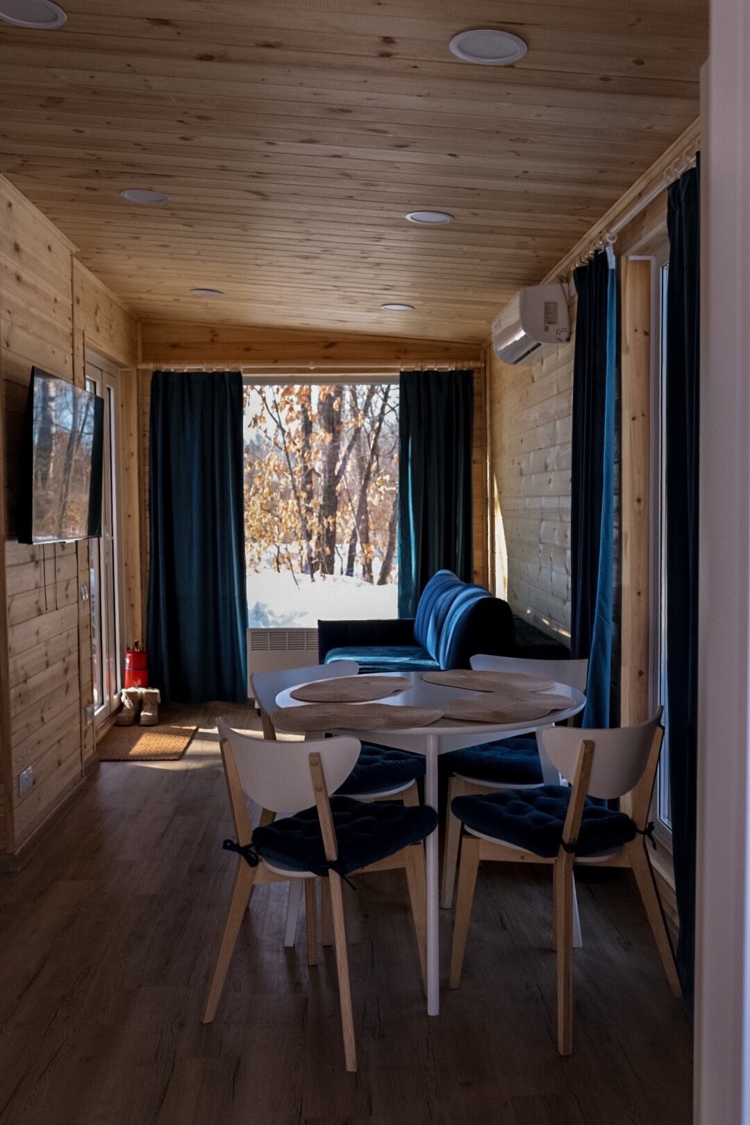 Фото Деревня Романовых