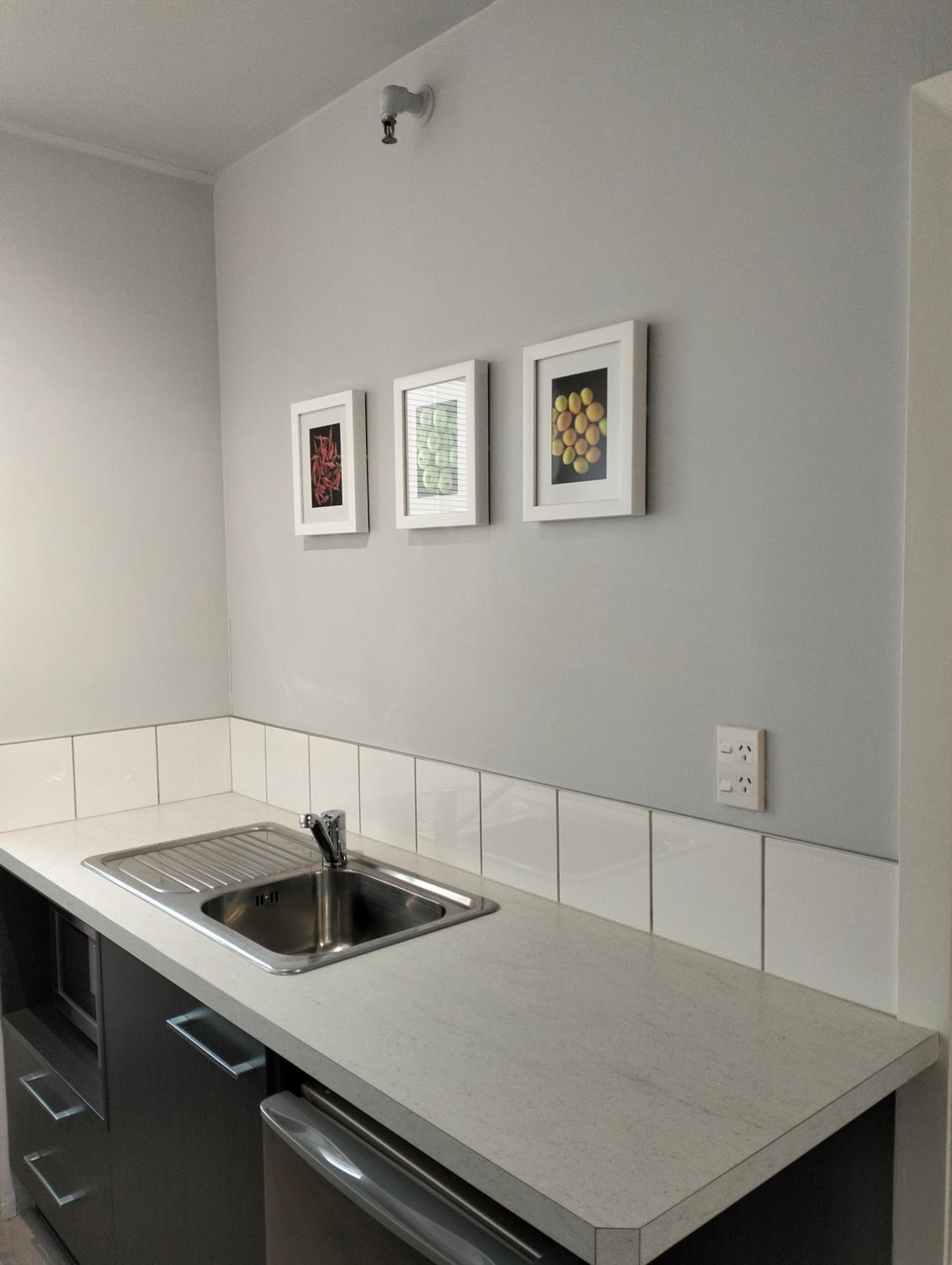 Фото Akaroa Village Inn