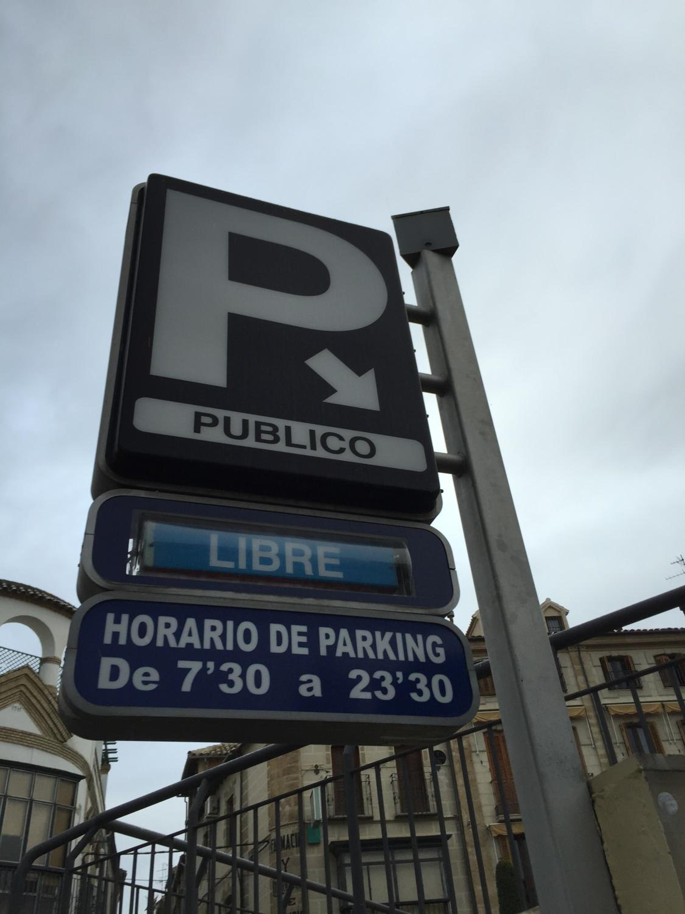 Фото Apartamentos Fuente Redonda