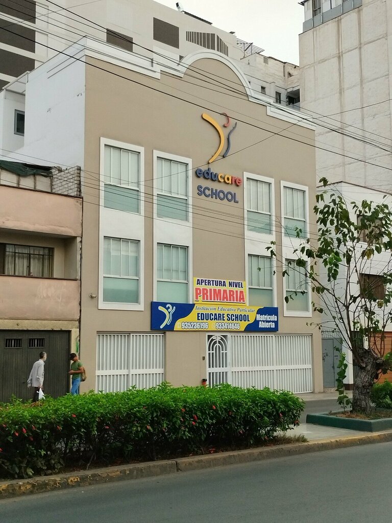College Educare School, Lima, photo