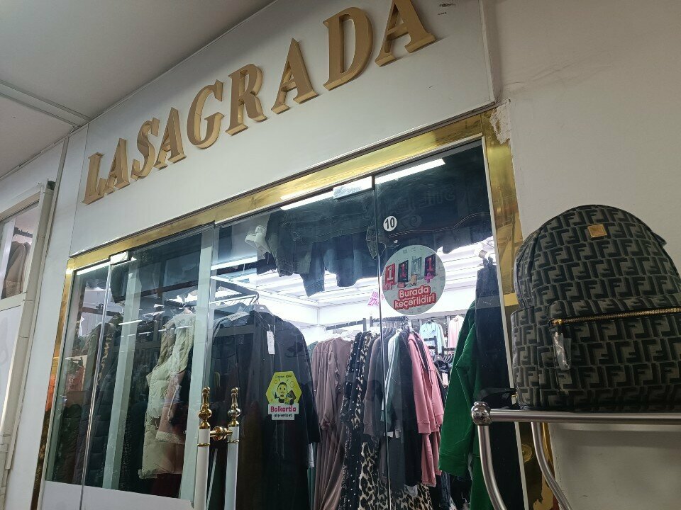 Clothing store Lasagrada, Baku, photo