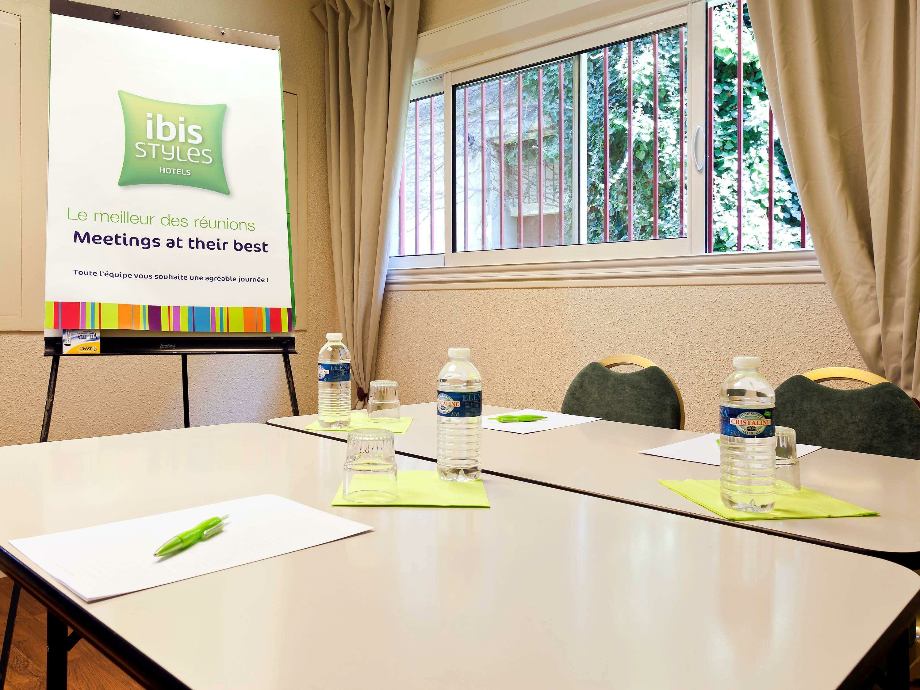 Фото Ibis Styles Bordeaux Gare Saint Jean