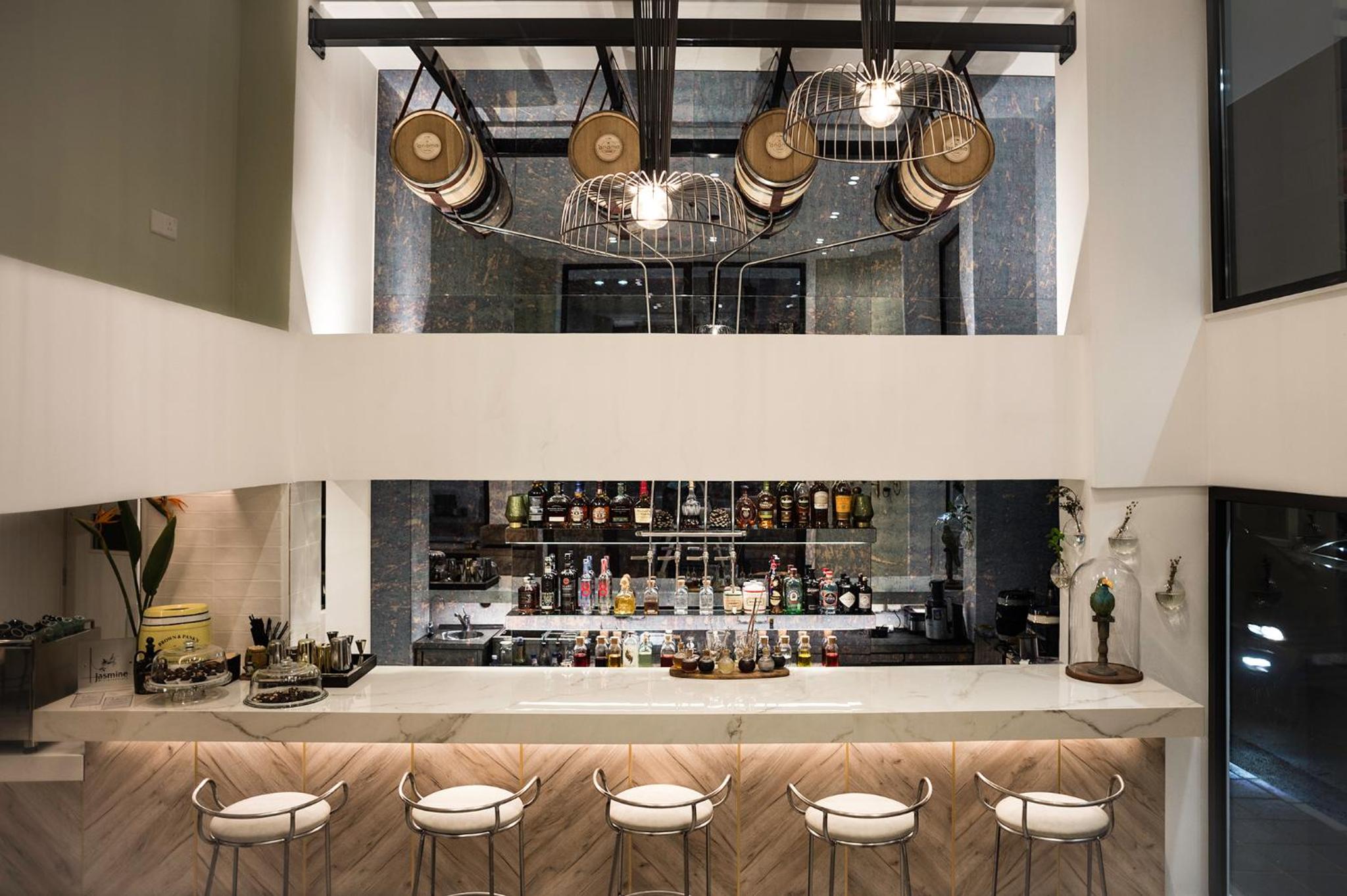 Фото Roseum Boutique Hotel