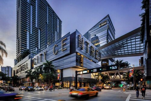 Гостиница Gale Miami Hotel and Residences в Майами