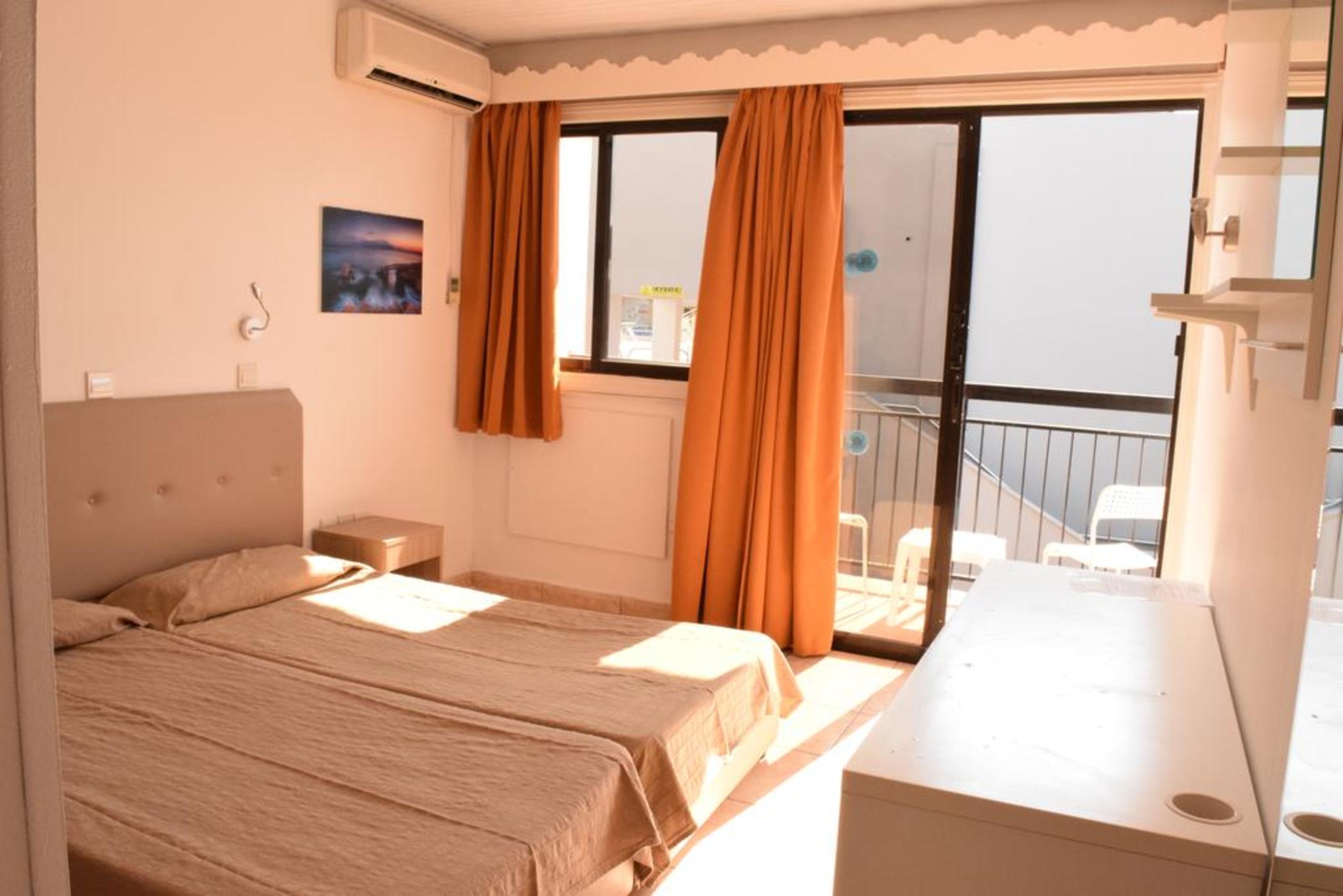 Фото Pambos Napa Rocks Hotel Adults Only