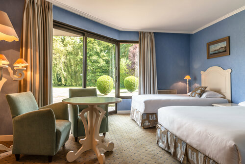 Гостиница Najeti Hôtel Château Tilques